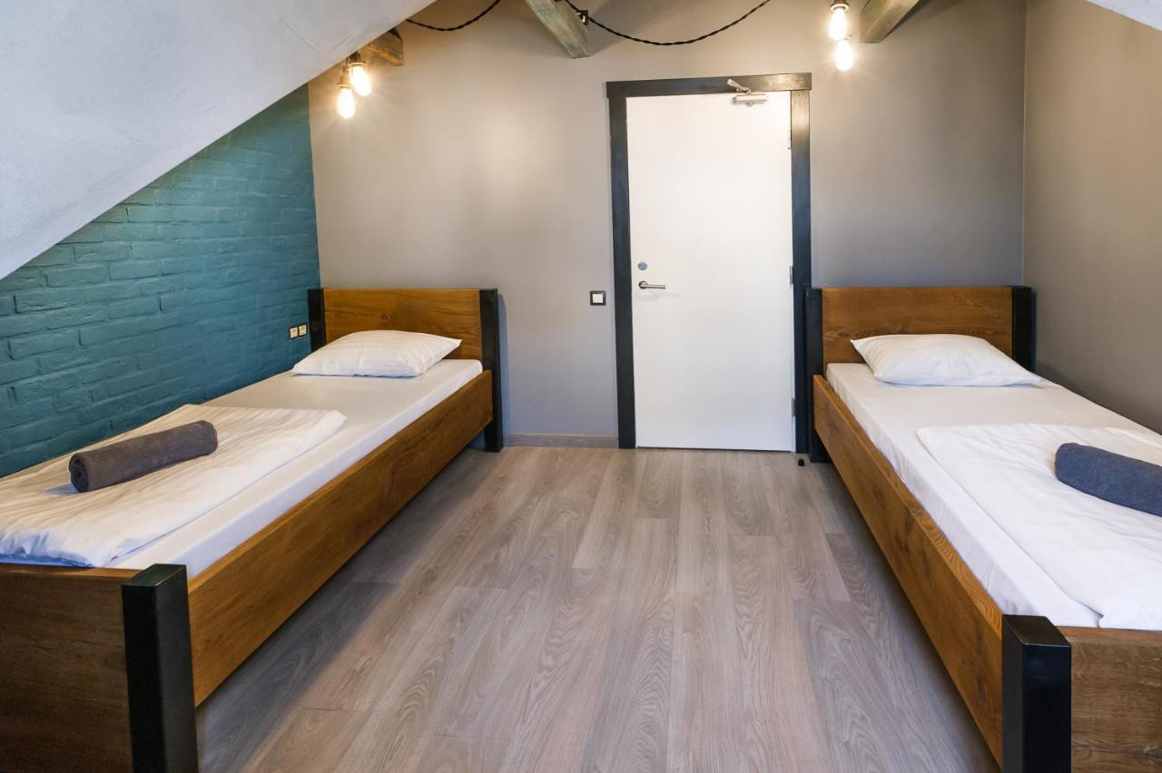 Wicked Weasel Hostel Riga Exterior foto