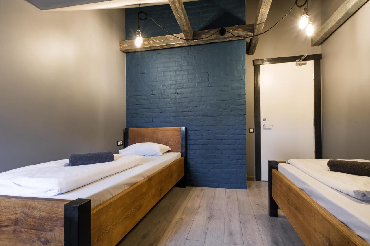 Wicked Weasel Hostel Riga Exterior foto